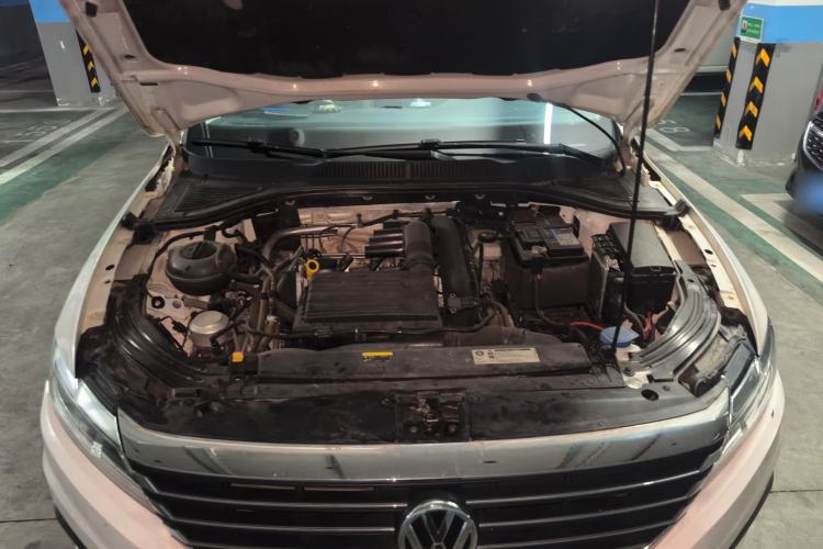Used Volkswagen Lavida 2019 280TSI DSG Comfort Edition China VI standard Engine Bay