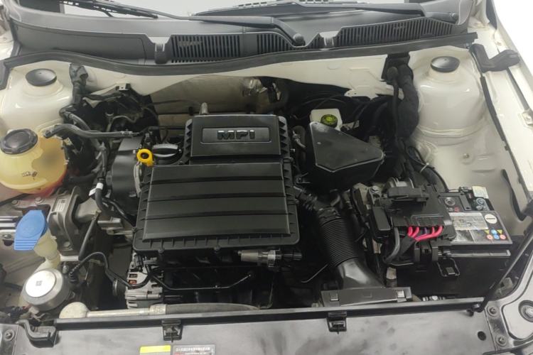 Used Volkswagen Lavida 2019 Lavida Start 1.5L Automatic Trendy Version China VI Standard Engine Bay