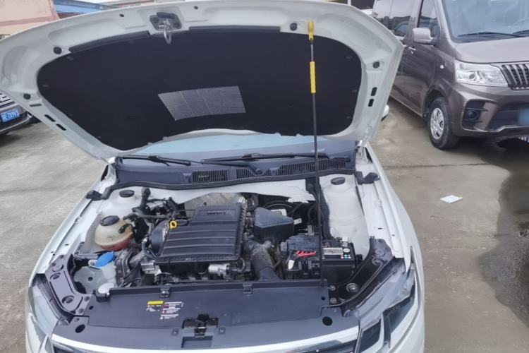 Used Volkswagen Lavida 2019 Lavida Start 1.5L Automatic Trendy Version China VI Standard Engine Bay