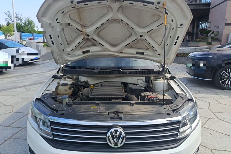 Used Volkswagen Lavida 2019 Lavida Start 1.5L Automatic Trendy Version China VI Standard Engine Bay