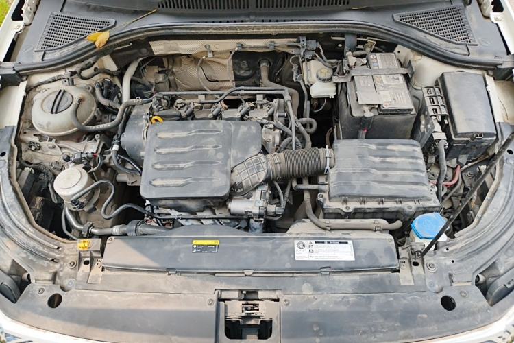 Used Volkswagen Lavida 2019 1.5L Manual Comfort Edition China VI Standard Engine Bay
