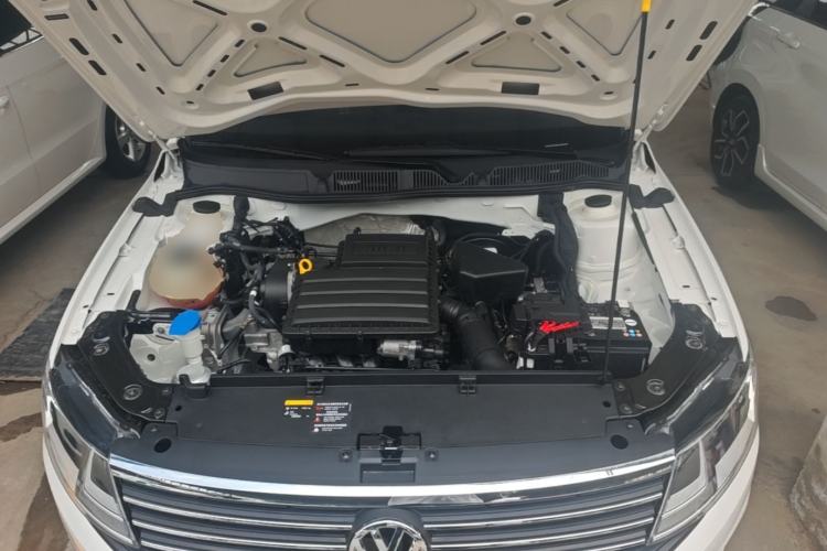 Used Volkswagen Lavida 2019 Lavida Start 1.5L Automatic Trendy Version China VI Standard Engine Bay