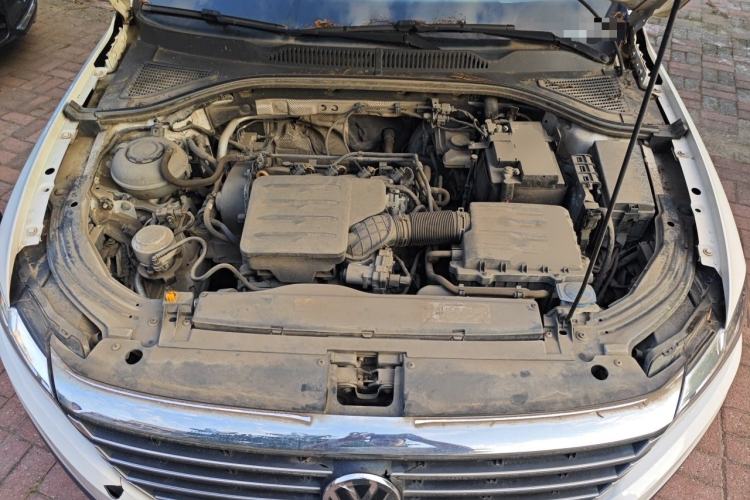 Used Volkswagen Lavida 2019 1.5L Automatic Comfort Edition China VI Standard Engine Bay