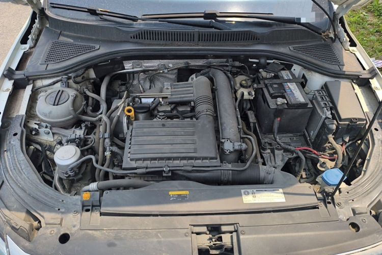 Used Volkswagen Lavida 2019 280TSI DSG Comfort Edition China VI standard Engine Bay