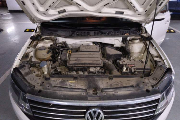 Used Volkswagen Lavida 2019 Lavida Start 1.5L Automatic Trendy Version China VI Standard Engine Bay