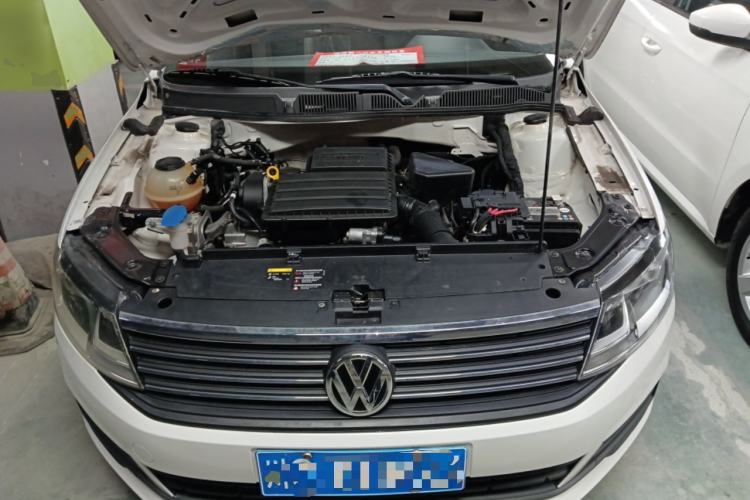 Used Volkswagen Lavida 2019 Lavida Start 1.5L Automatic Trendy Version China VI Standard Engine Bay
