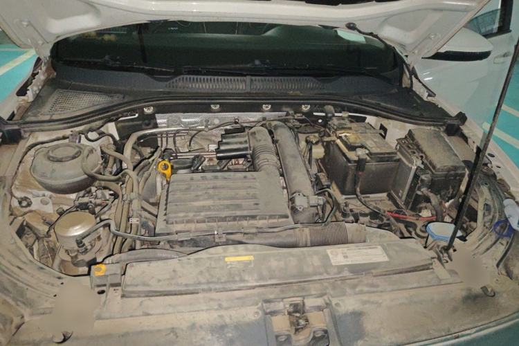 Used Volkswagen Lavida 2019 280TSI DSG Comfort Edition China VI standard Engine Bay