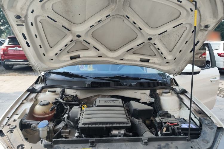 Used Volkswagen Lavida 2019 Lavida Start 1.5L Automatic Trendy Version China VI Standard Engine Bay