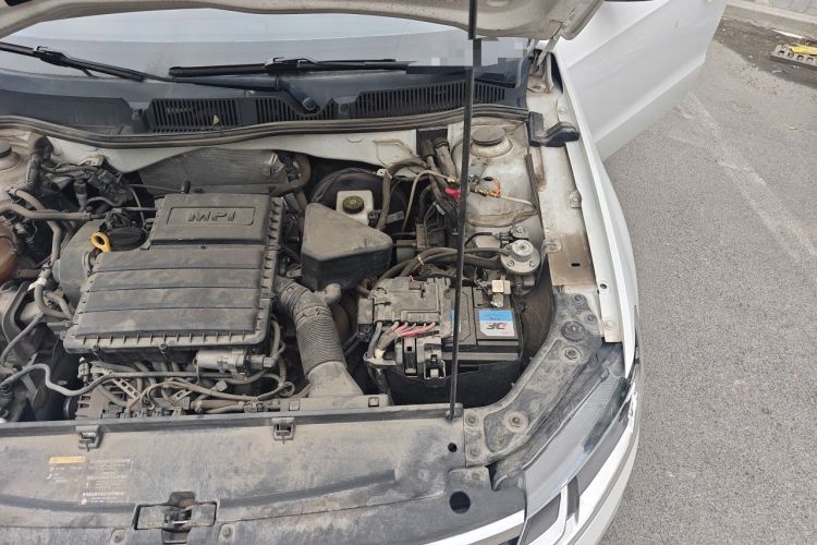 Used Volkswagen Lavida 2019 Lavida Start 1.5L Automatic Trendy Version China VI Standard Engine Bay Left