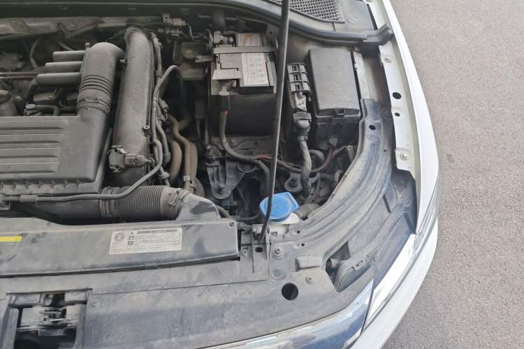 Used Volkswagen Lavida 2019 280TSI DSG Comfort Edition China VI standard Engine Bay Left