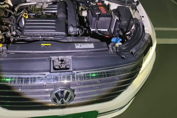 Used Volkswagen Lavida 2019 280TSI DSG Comfort Edition China VI standard Engine Bay Left