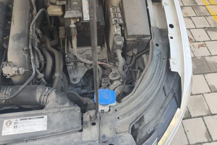 Used Volkswagen Lavida 2019 280TSI DSG Comfort Edition China VI standard Engine Bay Left