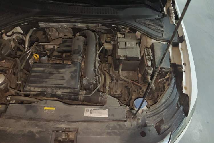 Used Volkswagen Lavida 2019 280TSI DSG Comfort Edition China VI standard Engine Bay Left