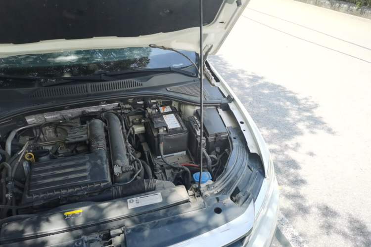 Used Volkswagen Lavida 2019 280TSI DSG Comfort Edition China VI standard Engine Bay Left