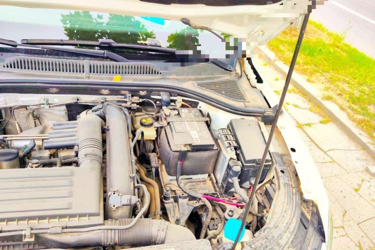 Used Volkswagen Lavida 2019 280TSI DSG Comfort Edition China VI standard Engine Bay Left