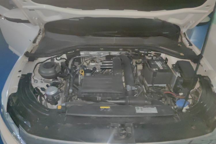 Used Volkswagen Lavida 2019 280TSI DSG Luxury Edition China VI Standard Engine Bay