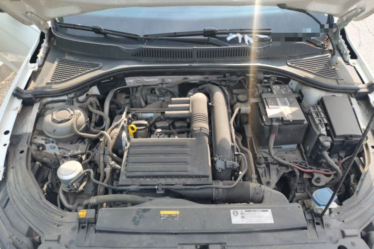Used Volkswagen Lavida 2019 280TSI DSG Comfort Edition China VI standard Engine Bay