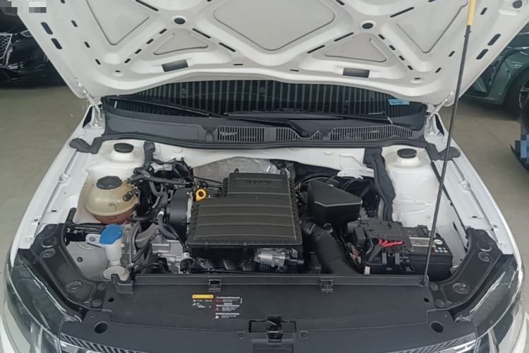 Used Volkswagen Lavida 2019 Lavida Start 1.5L Automatic Trendy Version China VI Standard Engine Bay