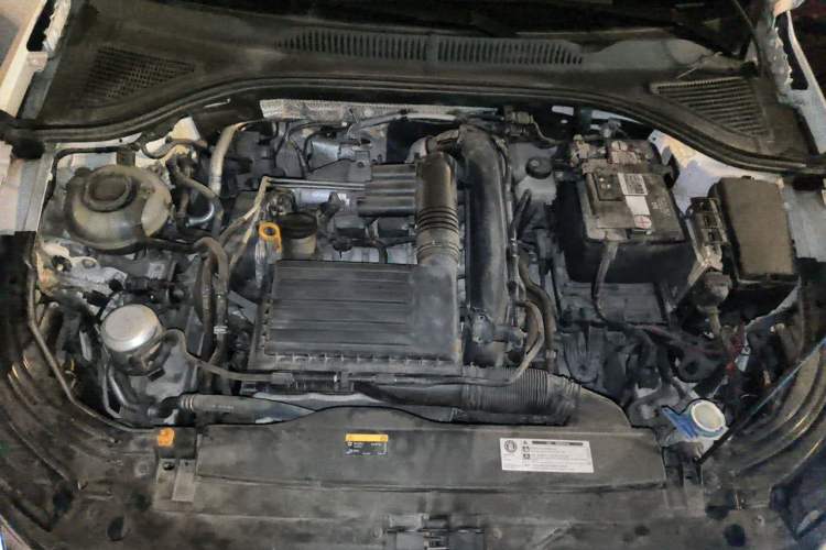 Used Volkswagen Lavida 2019 280TSI DSG Comfort Edition China VI standard Engine Bay
