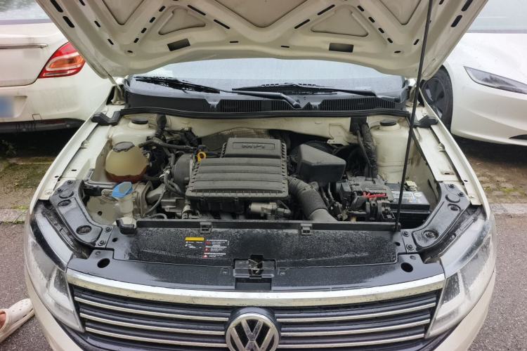 Used Volkswagen Lavida 2019 Lavida Start 1.5L Automatic Trendy Version China VI Standard Engine Bay