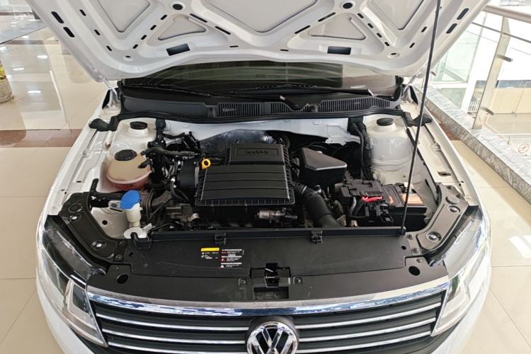 Used Volkswagen Lavida 2019 Lavida Start 1.5L Automatic Trendy Version China VI Standard Engine Bay