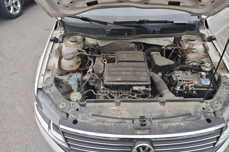 Used Volkswagen Lavida 2019 Lavida Start 1.5L Automatic Trendy Version China VI Standard Engine Bay Right