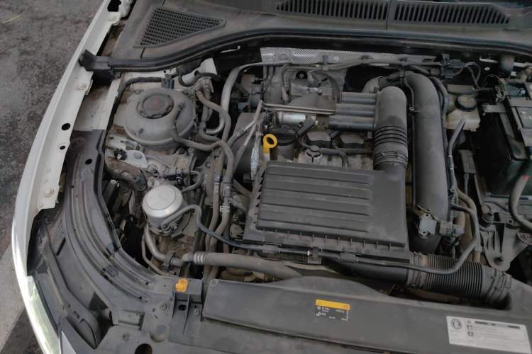 Used Volkswagen Lavida 2019 280TSI DSG Comfort Edition China VI standard Engine Bay Right
