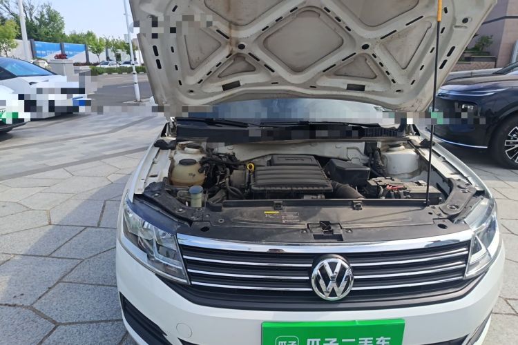 Used Volkswagen Lavida 2019 Lavida Start 1.5L Automatic Trendy Version China VI Standard Engine Bay Right