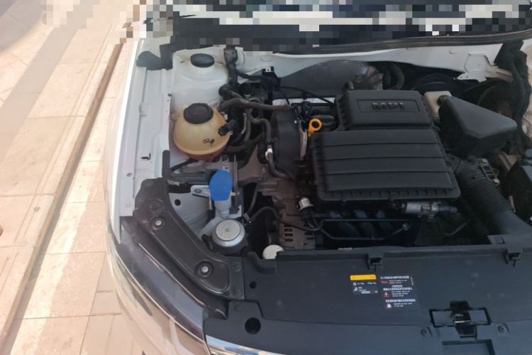 Used Volkswagen Lavida 2019 Lavida Start 1.5L Automatic Trendy Version China VI Standard Engine Bay Right