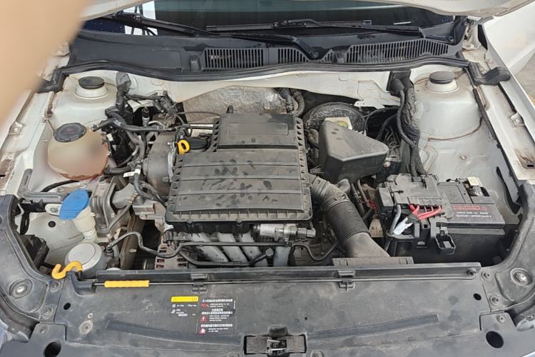 Used Volkswagen Lavida 2019 Lavida Start 1.5L Automatic Trendy Version China VI Standard Engine Bay