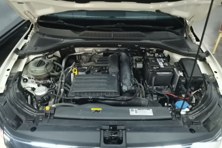 Used Volkswagen Lavida 2019 280TSI DSG Comfort Edition China VI standard Engine Bay