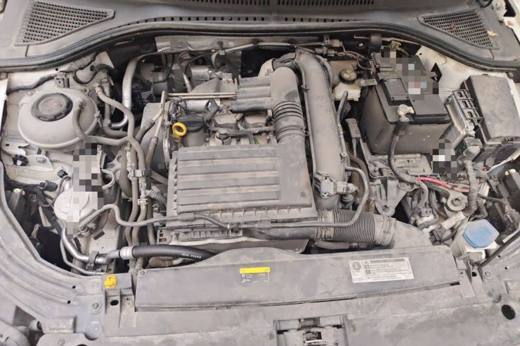 Used Volkswagen Lavida 2019 280TSI DSG Luxury Edition China VI Standard Engine Bay