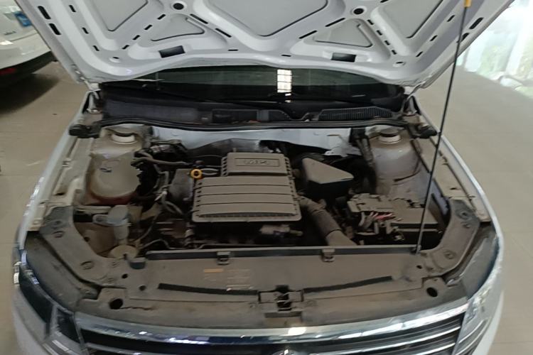 Used Volkswagen Lavida 2019 Lavida Start 1.5L Automatic Trendy Version China VI Standard Engine Bay