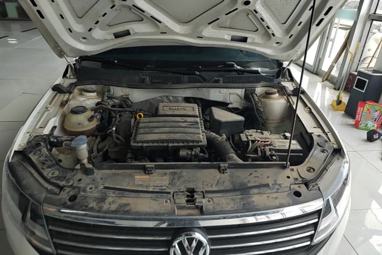 Used Volkswagen Lavida 2019 Lavida Start 1.5L Automatic Trendy Version China VI Standard Engine Bay