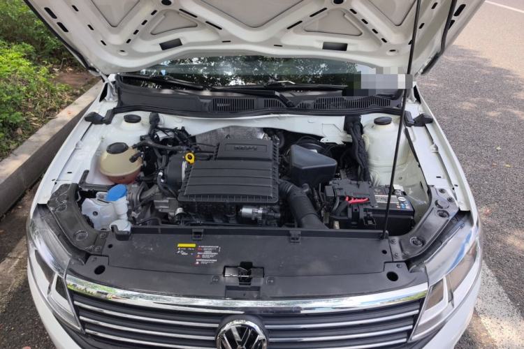 Used Volkswagen Lavida 2019 Lavida Start 1.5L Automatic Trendy Version China VI Standard Engine Bay