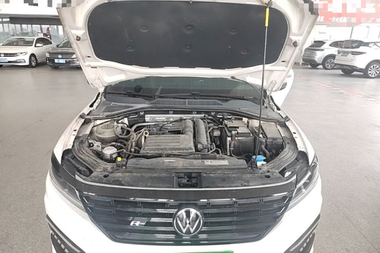 Used Volkswagen Lavida 2019 280TSI DSG Comfort Edition China VI standard Engine Bay