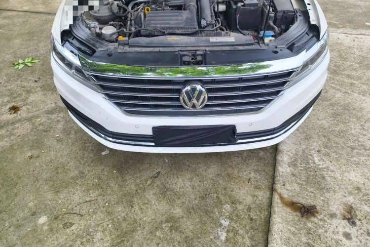 Used Volkswagen Lavida 2019 280TSI DSG Luxury Edition China VI Standard Engine Bay