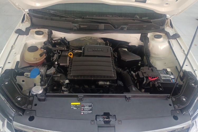 Used Volkswagen Lavida 2019 Lavida Start 1.5L Automatic Trendy Version China VI Standard Engine Bay