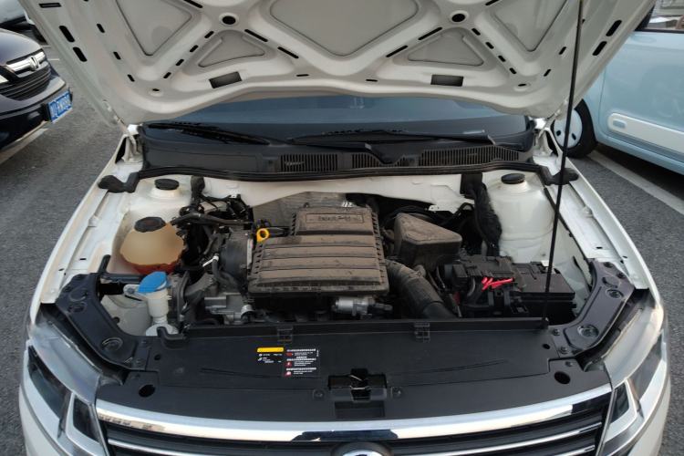 Used Volkswagen Lavida 2019 Lavida Start 1.5L Automatic Trendy Version China VI Standard Engine Bay
