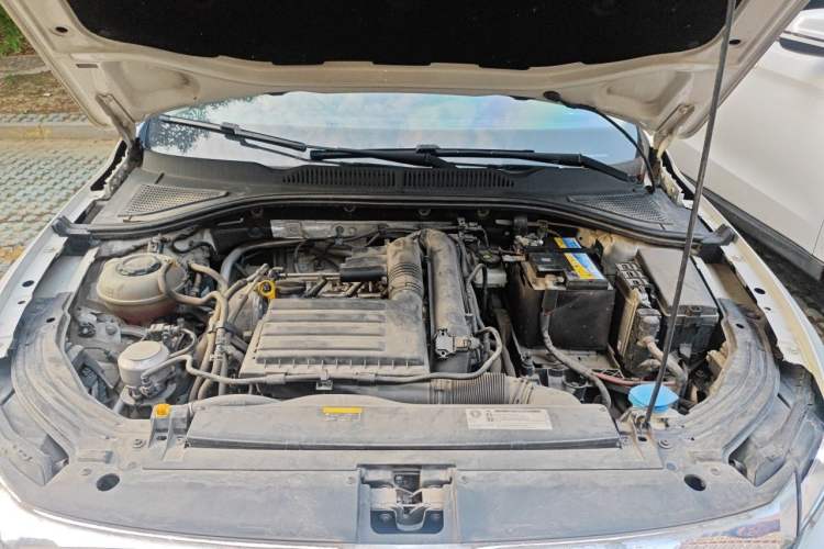 Used Volkswagen Lavida 2019 280TSI DSG Comfort Edition China VI standard Engine Bay