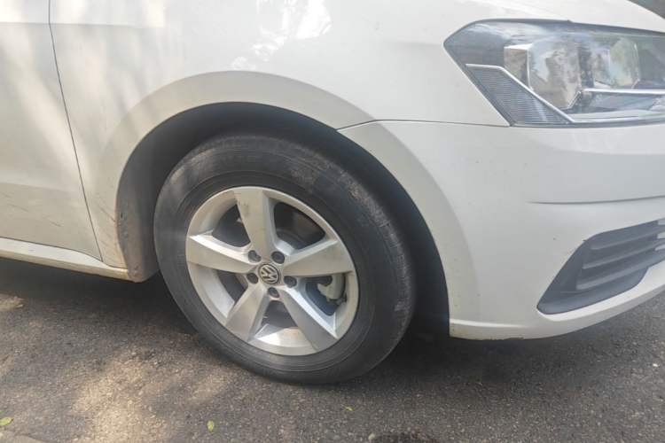 Used Volkswagen Lavida 2019 Lavida Start 1.5L Manual Fashion Edition China VI Standard Exterior 1