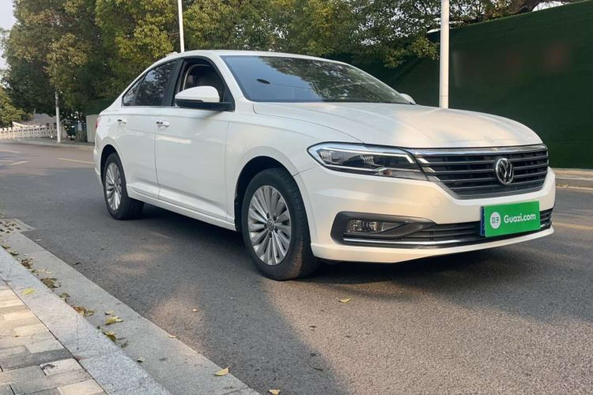 Used Volkswagen Lavida 2019 1.5L Automatic Comfort Edition China VI Standard Exterior 1