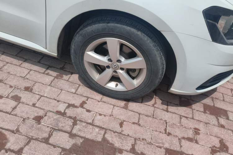 Used Volkswagen Lavida 2019 Lavida Start 1.5L Manual Fashion Edition China VI Standard Exterior 1