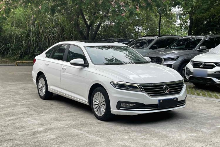 Used Volkswagen Lavida 2019 1.5L Automatic Comfort Edition China VI Standard Exterior 1