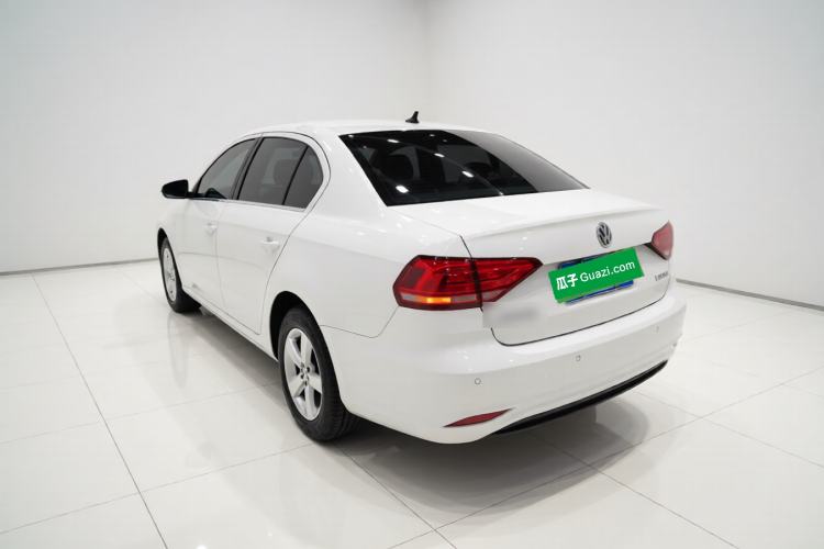 Used Volkswagen Lavida 2019 Lavida Start 1.5L Manual Fashion Edition China VI Standard Exterior 2