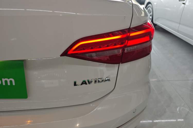 Used Volkswagen Lavida 2019 1.5L Automatic Vision Edition China VI Standard Exterior 2