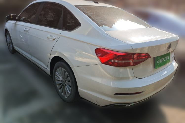 Used Volkswagen Lavida 2019 1.5L Automatic Vision Edition China VI Standard Exterior 3
