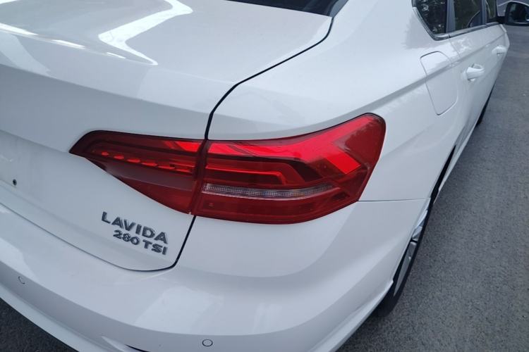 Used Volkswagen Lavida 2019 280TSI DSG Comfort Edition China VI standard Exterior 3