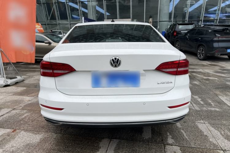 Used Volkswagen Lavida 2019 1.5L Automatic Comfort Edition China VI Standard Exterior 3