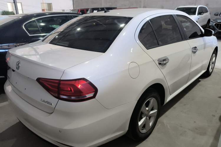 Used Volkswagen Lavida 2019 Lavida Start 1.5L Manual Fashion Edition China VI Standard Exterior 3